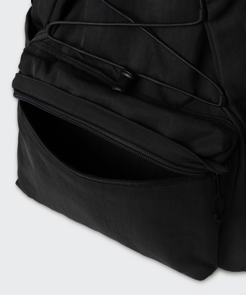 MUSINSA STANDARD（ムシンサスタンダード）の「エイジドナイロンストリングバックパック[ブラック]（バックパック/リュック・レディース・その他・FREE）」の7枚目の写真