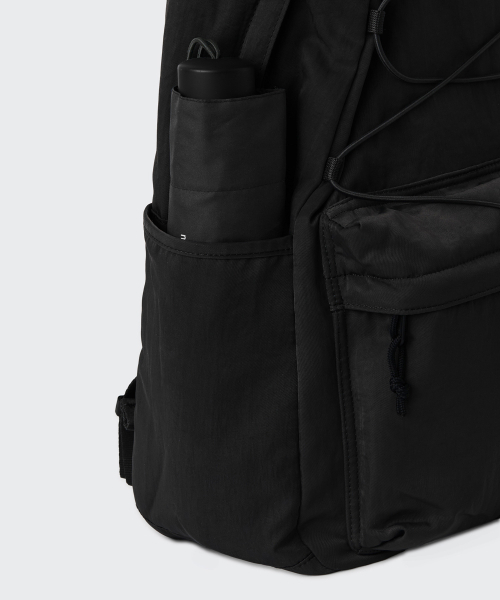 MUSINSA STANDARD（ムシンサスタンダード）の「エイジドナイロンストリングバックパック[ブラック]（バックパック/リュック・レディース・その他・FREE）」の10枚目の写真