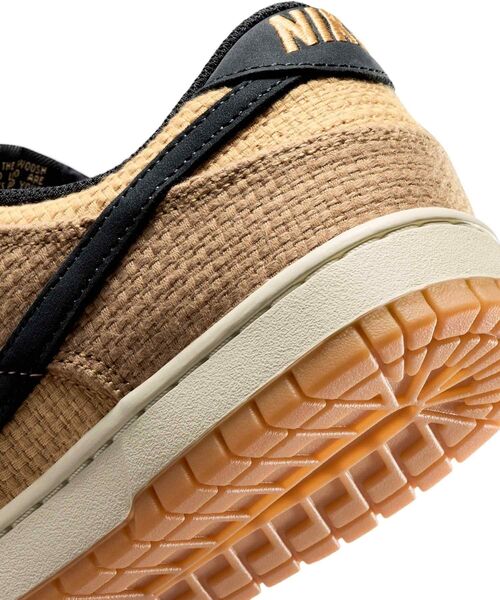 NIKE(ナイキ)の「ナイキ ダンク LOW レトロ SE メンズシューズ / Nike Dunk Low Retro SE Men's Shoes II7078-201 Filbert(スニーカー・メンズ・ブラウン系その他2・26.5/26/28/30/29/28.5/25.5/25/24.5/24/27.5/27/29.5)」の8枚目の写真