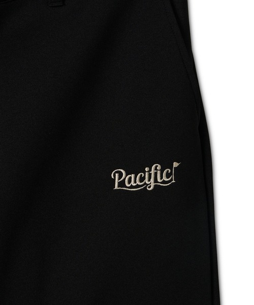 Pacific GOLF CLUB(パシフィックゴルフクラブ)の「DOUBLE KNIT SHORT PANTS(その他パンツ・メンズ・ブラック/ネイビー・S/M/L/XL)」の4枚目の写真