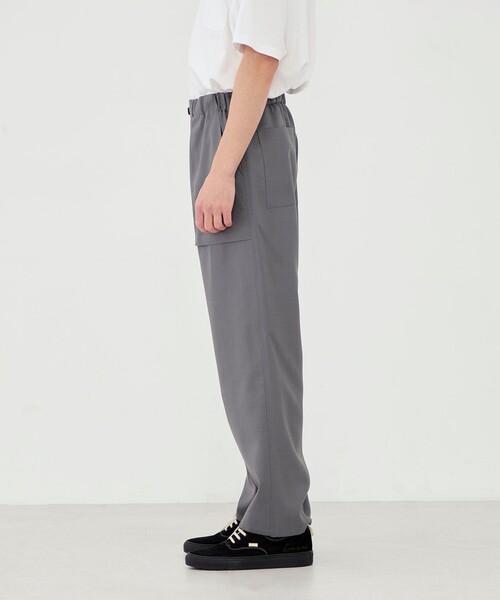 GALERIE VIE（ギャルリー ヴィー）の「ウォッシャブルトロピカル ファティーグパンツ（その他パンツ・メンズ・チャコールグレー/ネイビー・44/46）」の6枚目の写真