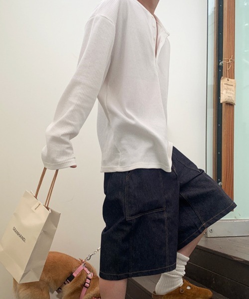 NOWLE(ノウル)の「【NOWLE】ヘンリーネック ワッフル ルーズ ロンT / ライトサーマル カットソー(Tシャツ/カットソー・メンズ・ブラック/ホワイト・LARGE/X-LARGE/MEDIUM)」の9枚目の写真