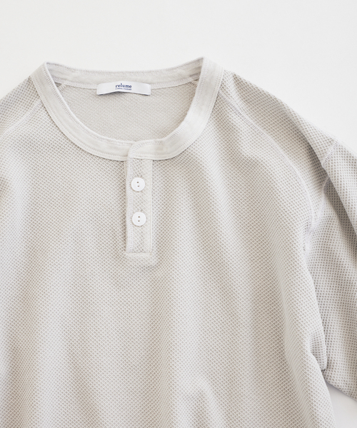 JOURNAL STANDARD relume(ジャーナルスタンダード レリューム)の「製品染め ワッフル調 ピケ ヘンリーネックTシャツ(Tシャツ/カットソー・メンズ・ナチュラル/ライトイエロー/エメラルドブルー/ブラックミックス・MEDIUM/LARGE)」の19枚目の写真