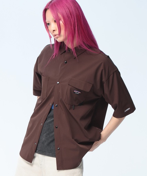GERRY(ジェリー)の「GERRY (ジェリー) 半袖シャツ ナイロン ユニセックス 両ポケット ストレッチ シャツ(シャツ/ブラウス・メンズ・ブラック/ブラウン/サンドグレー・L/M/LL)」の3枚目の写真