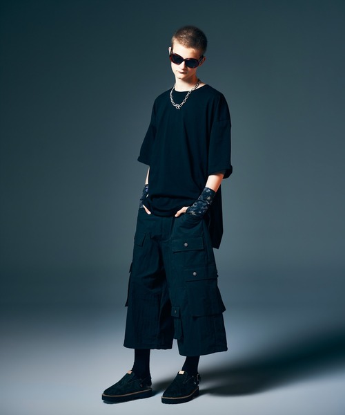glamb（グラム）の「Asymmetry Cropped Cargo Pants / アシンメトリークロップドカーゴパンツ（カーゴパンツ・メンズ・ブラック/カーキ・S/M/L）」の17枚目の写真