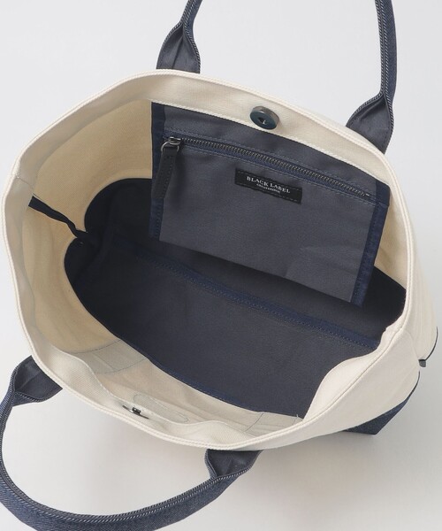 BLACK LABEL CRESTBRIDGE(ブラックレーベル・クレストブリッジ)の「【一部店舗限定】クレストブリッジチェックベアワッペンドライバーズトート(トートバッグ・メンズ・オフホワイト/ネイビー・FREE)」の6枚目の写真