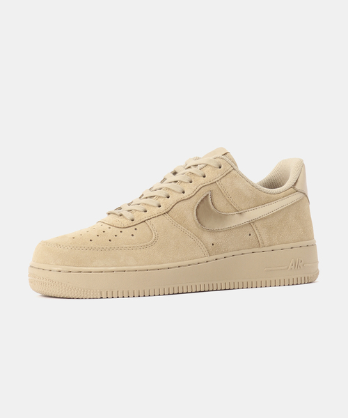NIKE(ナイキ)の「NIKE WMNS AIR FORCE 1 '07 IO4833-201(スニーカー・メンズ・ブラウン・23cm/23.5cm/25.5cm/26cm/28cm/28.5cm/29cm/27.5cm/24.5cm)」の2枚目の写真