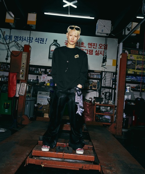 VANS(バンズ)の「SOON.EASY Tシャツ / SOON EASY LS TEE Black VN000VNFBLK1(Tシャツ/カットソー・メンズ・ブラック・X-LARGE/MEDIUM/LARGE/SMALL)」の7枚目の写真