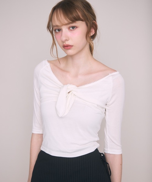 Noelie(ノエリー)の「リブフロントリボンT(Tシャツ/カットソー・レディース・ホワイト/その他・FREE)」の2枚目の写真