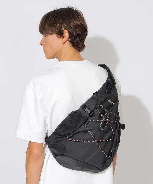 BLACK LABEL CRESTBRIDGE(ブラックレーベル・クレストブリッジ)の「【WEB限定】クレストブリッジチェックドローコードコンビワンショルダー(ショルダーバッグ・メンズ・ブラック・FREE)」の2枚目の写真