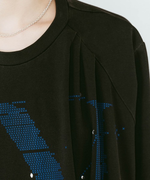 Knuth Marf(クヌースマーフ)の「【Knuth Marf】tuck detail oversized tee(Tシャツ/カットソー・レディース・ブラウン/ブラック/ブルー・FREE)」の19枚目の写真
