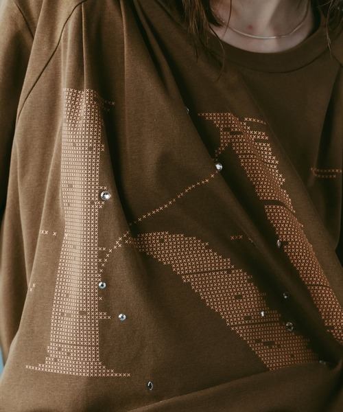 Knuth Marf(クヌースマーフ)の「【Knuth Marf】tuck detail oversized tee(Tシャツ/カットソー・レディース・ブラウン/ブラック/ブルー・FREE)」の15枚目の写真