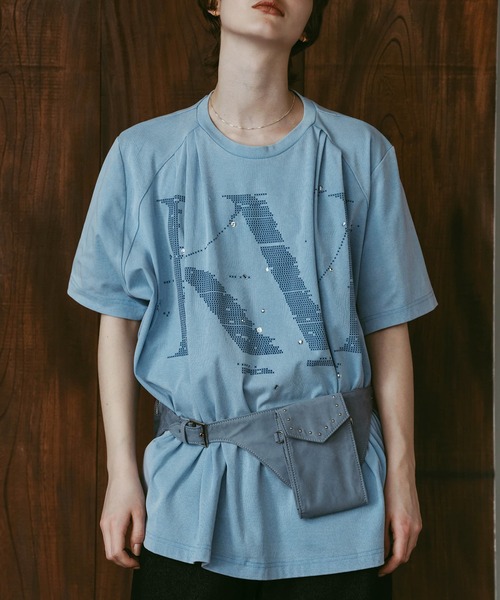 Knuth Marf(クヌースマーフ)の「【Knuth Marf】tuck detail oversized tee(Tシャツ/カットソー・レディース・ブラウン/ブラック/ブルー・FREE)」の16枚目の写真