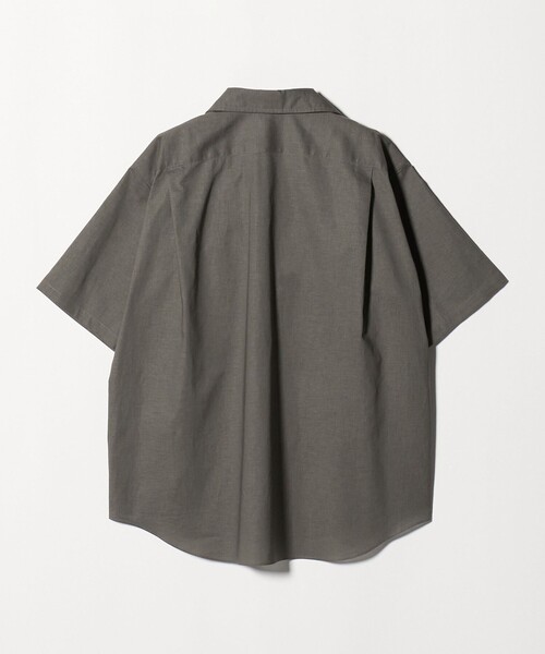 allery(アレリー)の「【別注】<allery>スキッパー ショートスリーブ シャツ(シャツ/ブラウス・メンズ・ブラウン系/ブラック・M/L)」の7枚目の写真