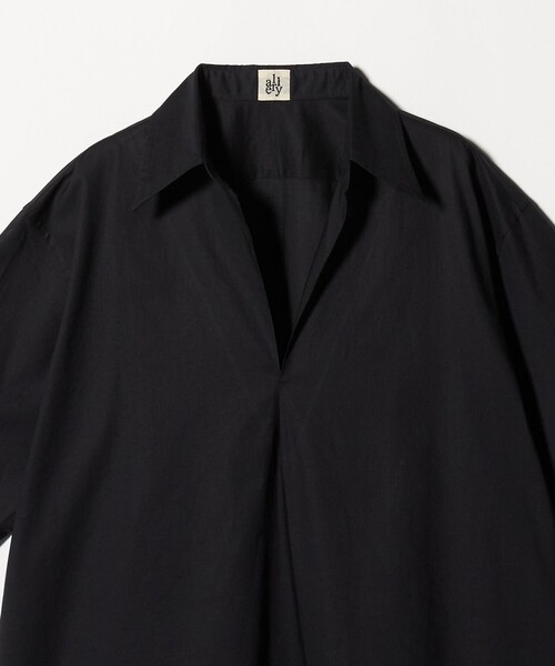 allery(アレリー)の「【別注】<allery>スキッパー ショートスリーブ シャツ(シャツ/ブラウス・メンズ・ブラウン系/ブラック・M/L)」の3枚目の写真