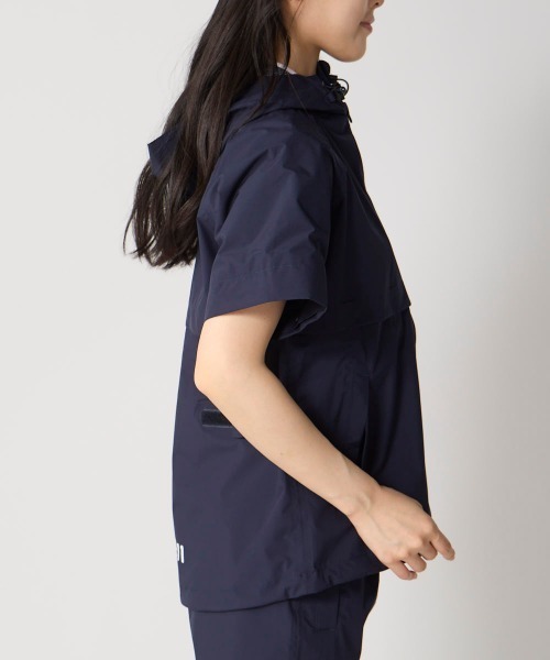FILA GOLF(フィラゴルフ )の「【FILA GOLF:フィラゴルフ】レディースレインウェア 長袖・半袖2WAY仕様 ゴルフ 通勤 アウトドア(セットアップ・レディース・ホワイト/ネイビー・X-LARGE/LARGE/MEDIUM)」の21枚目の写真