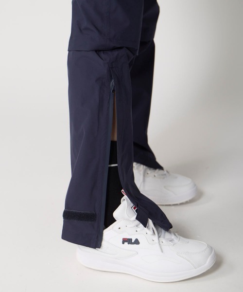 FILA GOLF(フィラゴルフ )の「【FILA GOLF:フィラゴルフ】レディースレインウェア 長袖・半袖2WAY仕様 ゴルフ 通勤 アウトドア(セットアップ・レディース・ホワイト/ネイビー・X-LARGE/LARGE/MEDIUM)」の15枚目の写真