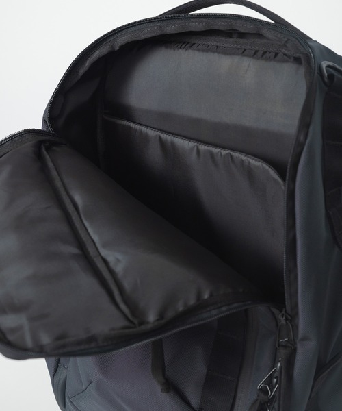 MIS(エムアイエス)の「3WAY BACKPACK(バックパック/リュック・メンズ・ダークグレー/ブラック・ONESIZE)」の11枚目の写真