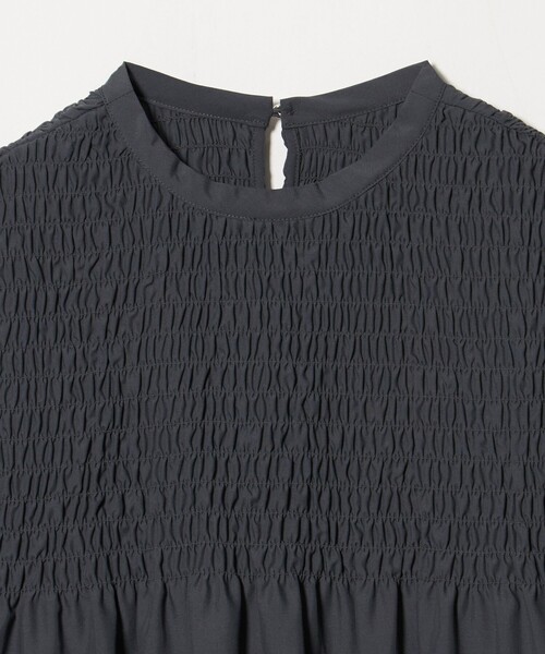 A DAY IN THE LIFE UNITED ARROWS(アデイインザライフユナイテッドアローズ)の「シャーリング ペプラム ノースリーブブラウス <A DAY IN THE LIFE>(シャツ/ブラウス・レディース・オフホワイト/ダークグレー/コバルトブルー・FREE)」の11枚目の写真