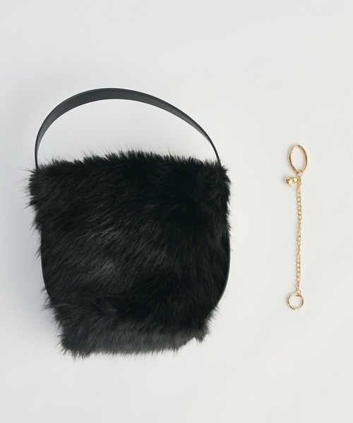 Lui's(ルイス)の「フェイクファーショルダーBAG(ショルダーバッグ・レディース・ベージュ/グレー/ブラック・FREE)」の16枚目の写真