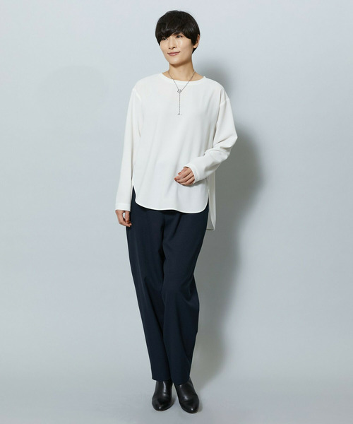MOGA(モガ)の「ライトパウダリーツイルテーパードパンツ(その他パンツ・レディース・ブラック/ネイビー・1/2/3)」の3枚目の写真