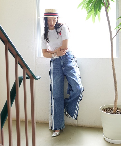 Narcissus（ナルシス）の「【Narcissus】ラインレースデニムパンツ ワイド 2WAY ラインパンツ（デニムパンツ・レディース・ブルー・FREE）」の4枚目の写真
