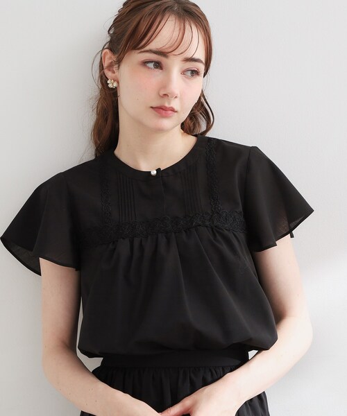 couture brooch(クチュールブローチ)の「【洗える】レース使いブラウス(シャツ/ブラウス・レディース・ブラック/オフホワイト・38/36/40/42)」の12枚目の写真
