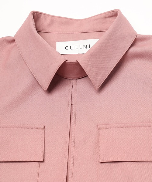 CULLNI(クルニ)の「Dry Gabardine Skipper Collar Long Sleeve Shirt(シャツ/ブラウス・メンズ・ピンク/ブラック/ネイビー/グレー・2/1/0)」の21枚目の写真
