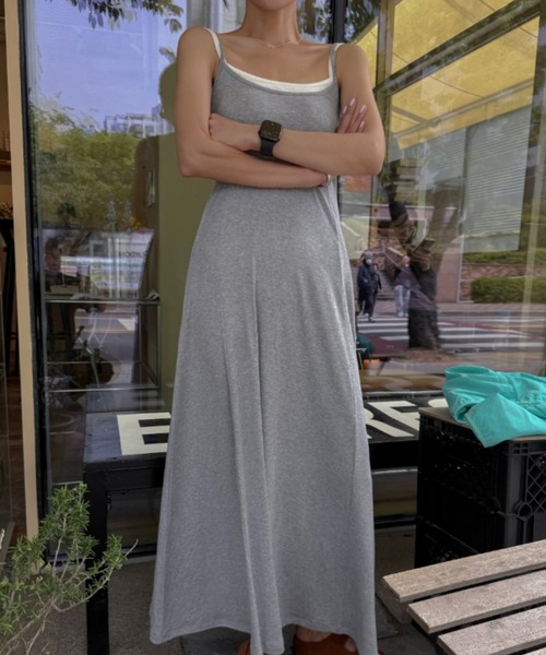 YUGA（ユーガ）の「YUGA_YGMC　　Korean-style　Faux-Layered Open-Back Dress（ワンピース・レディース・ライトグレー/ブラック・FREE）」の22枚目の写真