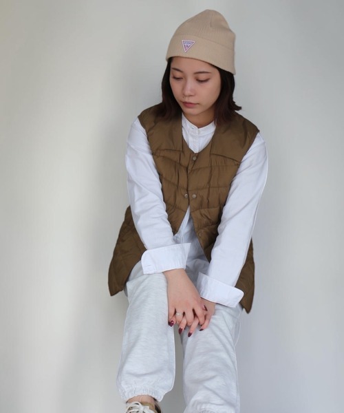 Guess(ゲス)の「guess logoname knit cap(ニットキャップ/ビーニー・レディース・ベージュ/ホワイト/グレー/ブラック・FREE)」の4枚目の写真
