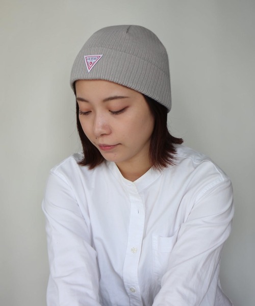 Guess(ゲス)の「guess logoname knit cap(ニットキャップ/ビーニー・レディース・ベージュ/ホワイト/グレー/ブラック・FREE)」の3枚目の写真