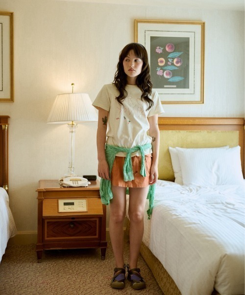 common gull products.(コモンガルプロダクツ)の「ご自愛tee(Tシャツ/カットソー・レディース・ホワイト系/ブラック系/グリーン系/パープル系・SMALL/MEDIUM/LARGE)」の21枚目の写真