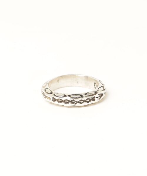 ERICKA NICOLAS BEGAY(エリッカ ニコラス ビゲイ)の「【ERICKA NICOLAS BEGAY】 NAVAJO STAMP RING SVRG HM 3DST(リング・メンズ・C/B/D/A・14号/12号/18号/10号)」の6枚目の写真