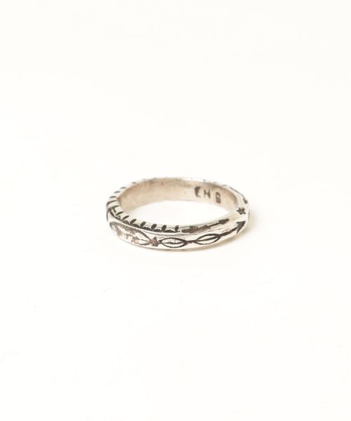 ERICKA NICOLAS BEGAY(エリッカ ニコラス ビゲイ)の「【ERICKA NICOLAS BEGAY】 NAVAJO STAMP RING SVRG HM 3DST(リング・メンズ・C/B/D/A・14号/12号/18号/10号)」の8枚目の写真