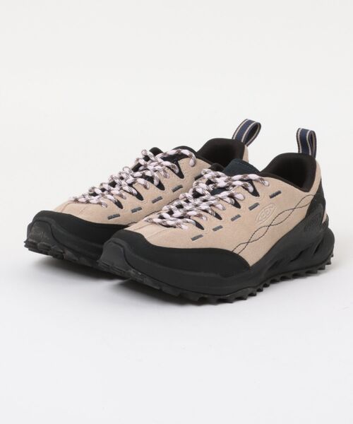 JASPER ZIONIC 1030399（スニーカー）｜KEEN（キーン）のファッション