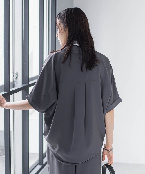 LAUTREAMONT(ロートレアモン)の「【WEB限定】クールアップブラウス≪セット着用可≫(シャツ/ブラウス・レディース・ホワイト/チャコールグレー/ブラック/ライトブルー・7号/9号)」の15枚目の写真
