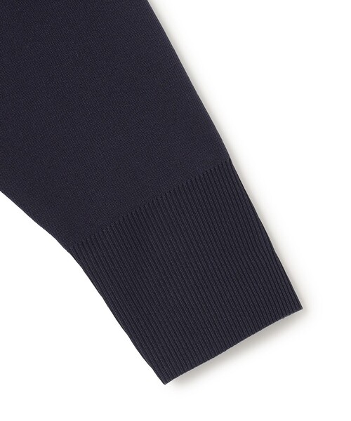 UNFILO(アンフィーロ)の「BEAUTY FORM KNIT Vカーディガン(ニット/セーター・レディース・ネイビー系/ブラック系/ダークブラウン系/ベージュ系・X-LARGE)」の21枚目の写真