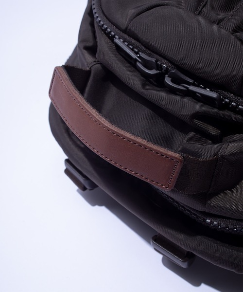 F/CE. (エフシーイー)の「F/CE. 420 re/cor TRAVEL BP 2.0 / エフシーイー 420 レコー トラベル バックパック 2.0(バックパック/リュック・メンズ・ブラック/ブラウン/パープル・FREE)」の12枚目の写真