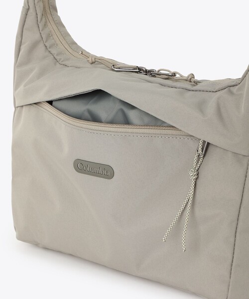 Columbia(コロンビア)の「Columbia/ サニーサイドパーククレッセントショルダー 9L /コロンビア(ショルダーバッグ・レディース・ホワイト/ベージュ/ブラック・ONE SIZE)」の14枚目の写真