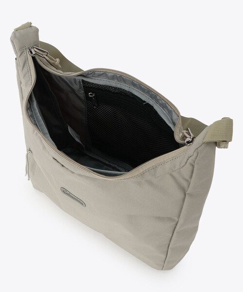Columbia(コロンビア)の「Columbia/ サニーサイドパーククレッセントショルダー 9L /コロンビア(ショルダーバッグ・レディース・ホワイト/ベージュ/ブラック・ONE SIZE)」の9枚目の写真