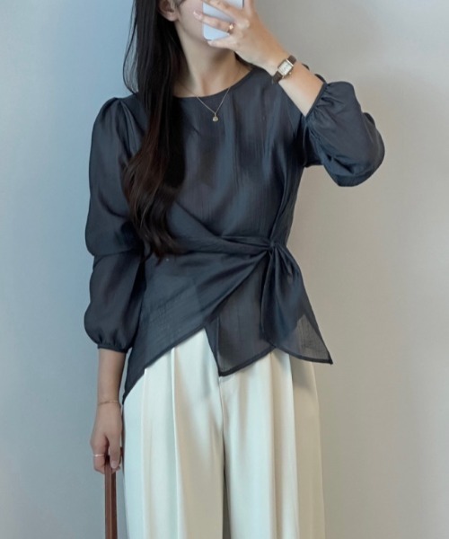 FAVORITO(ファヴォリート)の「イレギュラーブラウス(シャツ/ブラウス・レディース・ダークグレー/ライトピンク・F)」の2枚目の写真