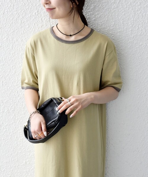 SHIPS any（シップス エニィ）の「SHIPS any:〈洗濯機可能〉バイカラー クルーネック TEE ワンピース（ワンピース・レディース・ブラウン/ダークグレー/ライトグリーン・ONE SIZE）」の3枚目の写真
