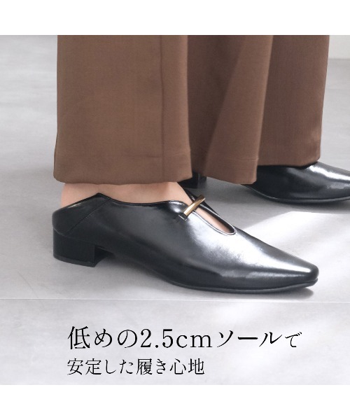 AmiAmi(アミアミ)の「2WAY華奢ゴールドモチーフバブーシュパンプス(パンプス・レディース・ボルドー/ブラック/ダークブラウン/ベージュ/ガンメタ/チョコ・3L/S/M/LL/L)」の21枚目の写真