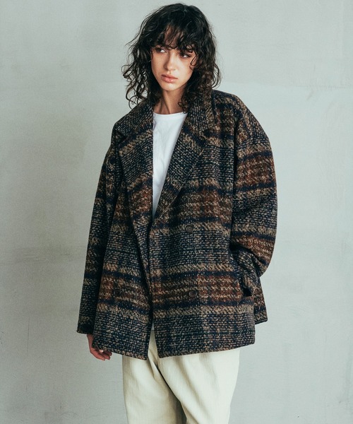 Revo.（レボ）の「Revo. オーバーサイズ ブークレ 起毛 チェック ダブルジャケット ミドルコート ジャコット（ピーコート・メンズ・ベージュ/ブラウン・1/2）」の11枚目の写真