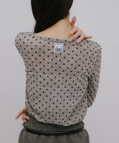 duei（デュイ）の「小花柄フロッキーロングスリーブTシャツ（Tシャツ/カットソー・レディース・グレー/ベージュ/ブラウン・FREE）」の16枚目の写真