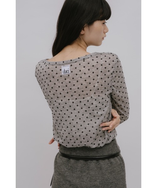 duei（デュイ）の「小花柄フロッキーロングスリーブTシャツ（Tシャツ/カットソー・レディース・グレー/ベージュ/ブラウン・FREE）」の20枚目の写真