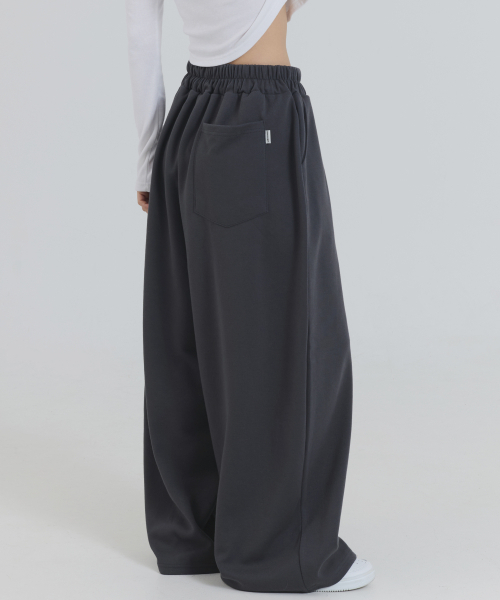 PIANER(ピアネール)の「切替ステッチ バルーンスウェットパンツ(チャコール)(スウェットパンツ・レディース・チャコール・MEDIUM/LARGE/X-LARGE)」の7枚目の写真