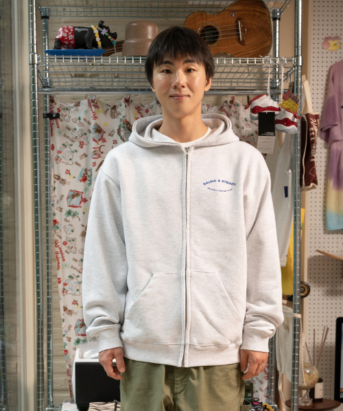 BIGWAVE COLLECTIVE(ビッグウェーブコレクティブ)の「サウナ ステディ ジップアップパーカー (アッシュ)(パーカー・レディース・その他・MEDIUM/LARGE/X-LARGE)」の4枚目の写真