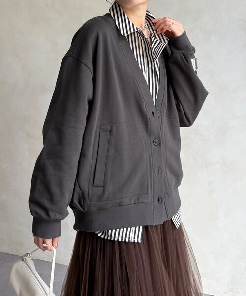 DouDou(ドゥドゥ)の「【WEB限定】裏毛バックロゴスウェットカーディガン(Tシャツ/カットソー・レディース・チャコールグレー/グレー/ブラウン・FREE)」の18枚目の写真