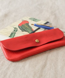 DURAM FACTORY（ドゥラムファクトリー）の「DURAM ドゥラム フラップポーチ レザー ペンケース スクエア 筆箱 (M)（ポーチ・キッズ）」